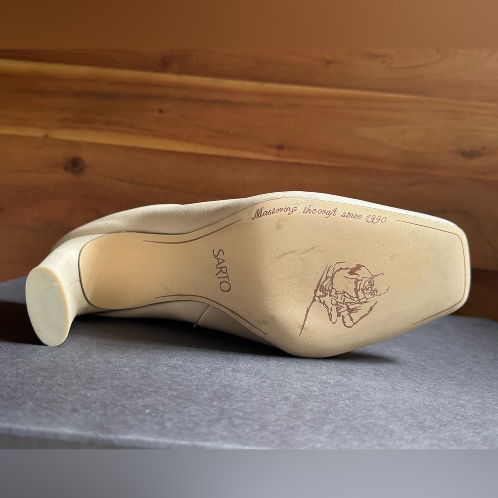 SARTO Cream Leather High-Heel Mule - Picture 8 of 10